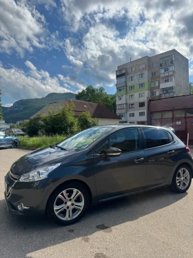 Peugeot 208 - 11250 лв. - 53228838 5