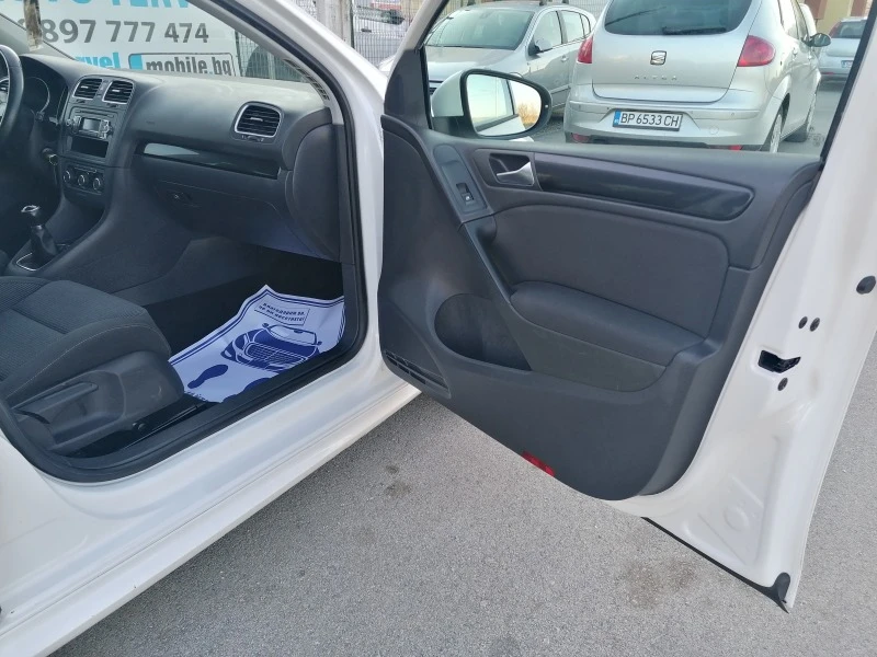 VW Golf 1.2 TSI, снимка 13 - Автомобили и джипове - 45858164