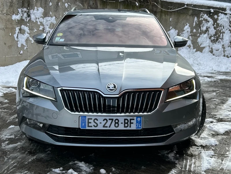 Skoda Superb Laurin & Klement 4x4, снимка 2 - Автомобили и джипове - 46789814