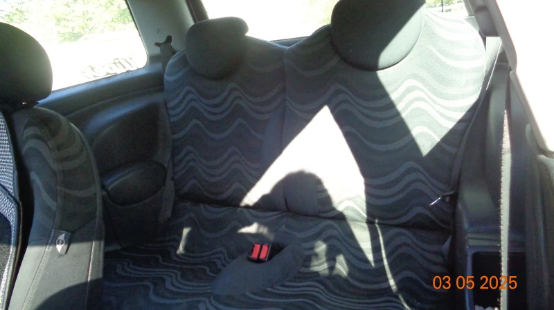 Mini One, снимка 13 - Автомобили и джипове - 52300324