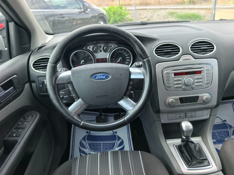 Ford Focus 2.0i Facelift, снимка 14 - Автомобили и джипове - 51700637
