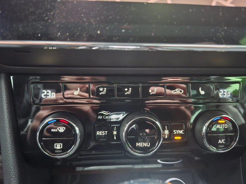 Skoda Superb SCOUT, снимка 12 - Автомобили и джипове - 52507990