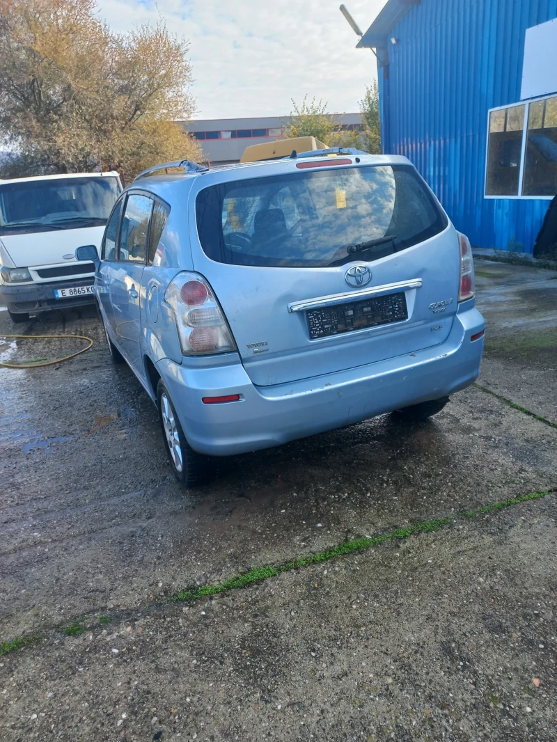 Toyota Corolla verso, снимка 2 - Автомобили и джипове - 52317420