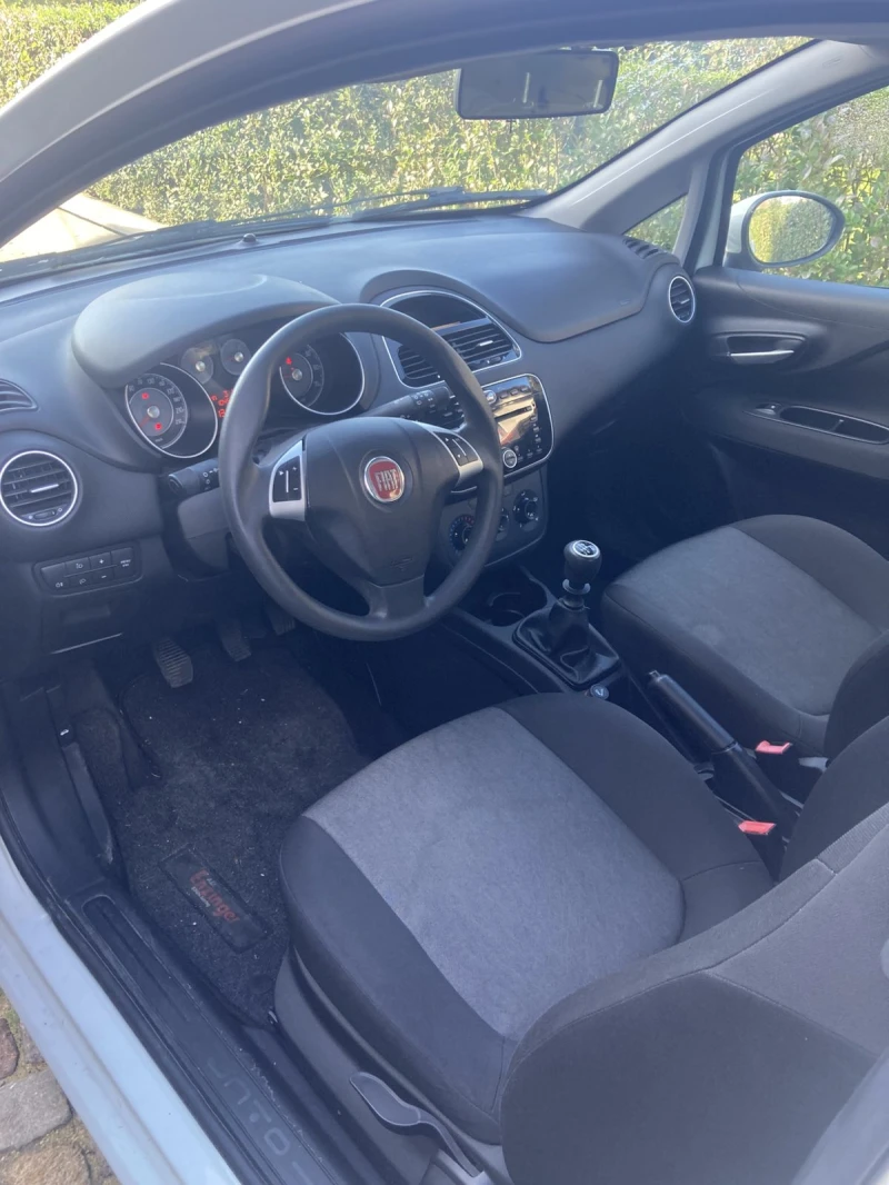 Fiat Punto, снимка 13 - Автомобили и джипове - 52361395