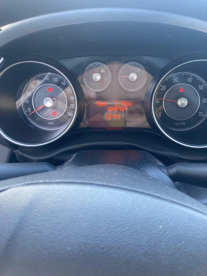 Fiat Punto, снимка 9 - Автомобили и джипове - 52361395