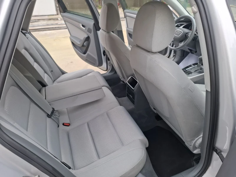Audi A4 2.0 , снимка 6 - Автомобили и джипове - 52587720