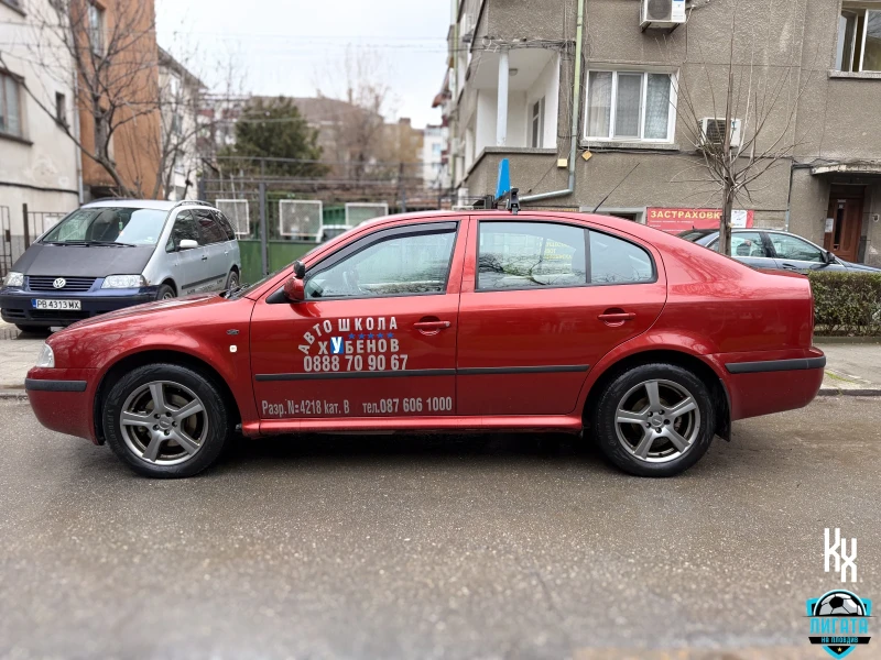 Skoda Octavia 1.9 TDI 79000км, снимка 5 - Автомобили и джипове - 53388504