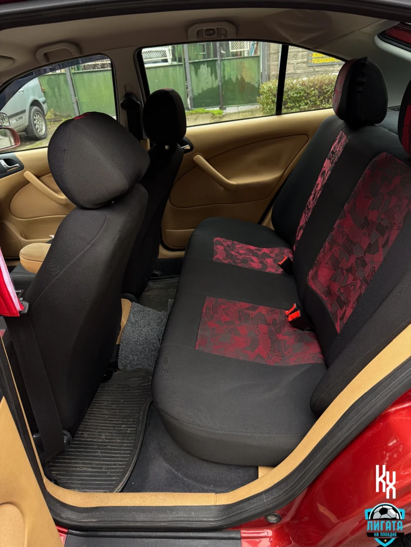 Skoda Octavia 1.9 TDI 79000км, снимка 10 - Автомобили и джипове - 53388504