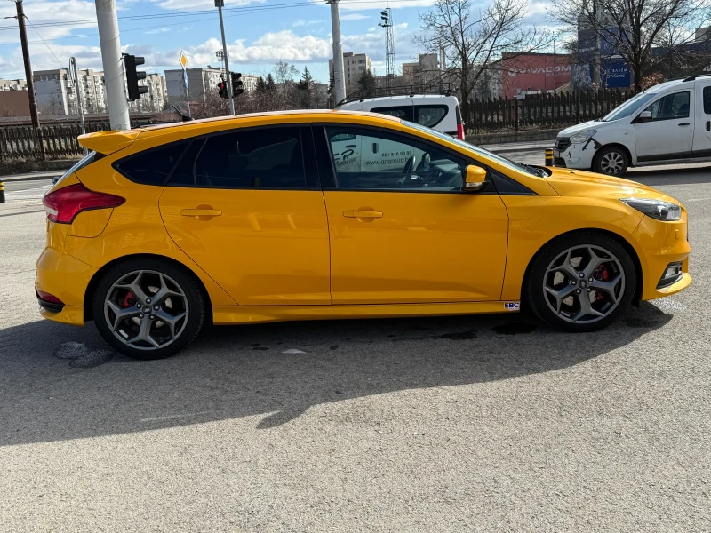 Ford Focus ST, снимка 4 - Автомобили и джипове - 53442493