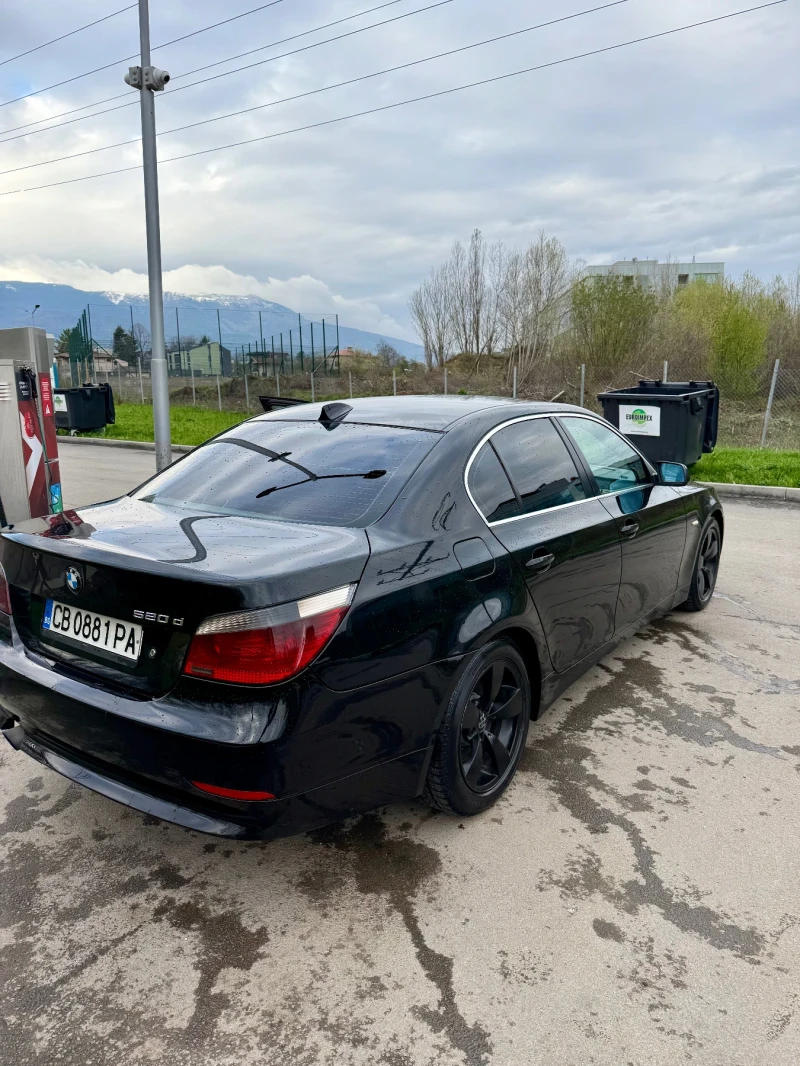 BMW 520, снимка 3 - Автомобили и джипове - 53566000