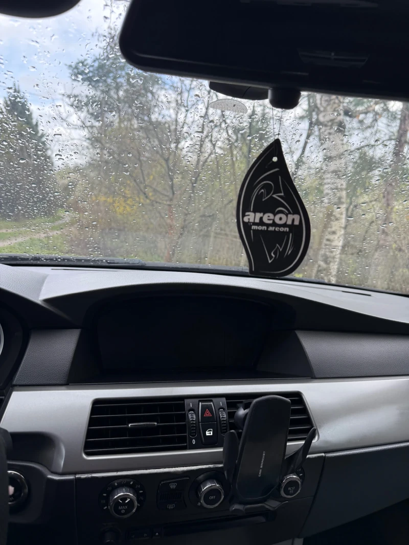 BMW 520, снимка 8 - Автомобили и джипове - 53566000