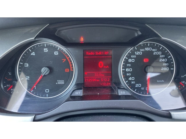 Audi A4 1.8 TFSI  1-    | Mobile.bg   12