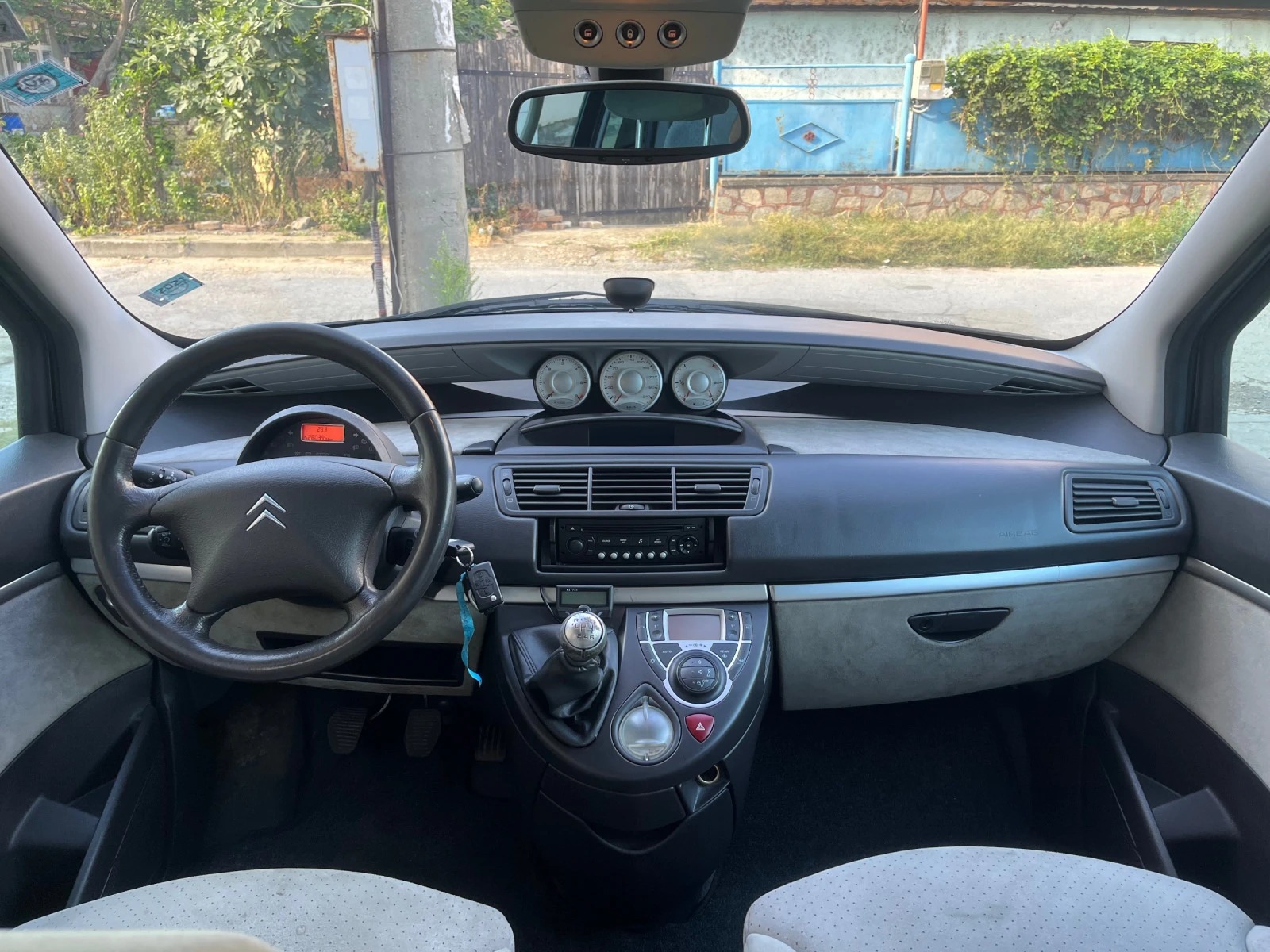 Citroen C8 2.2hdi* 127кс* Xenon* Алкантара* Exclusive | Mobile.bg — изображение 12