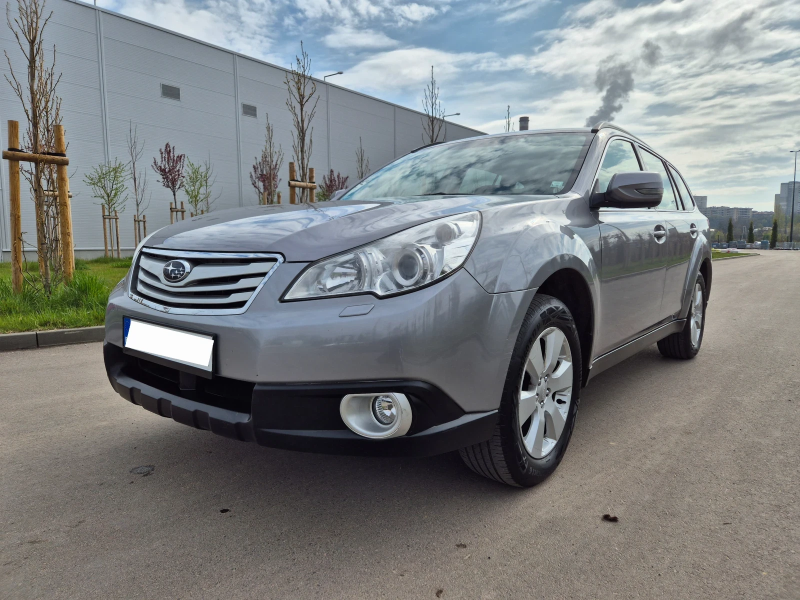 Subaru Outback 2.5 EXECUTIVE* СЕРВИЗНА ИСТОРИЯ* АВТОМАТ  - изображение 2