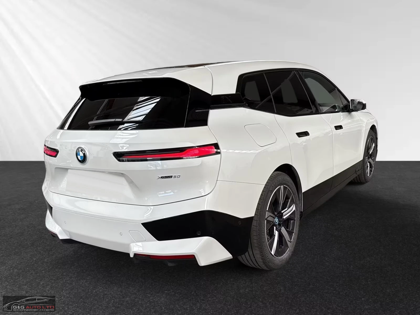 BMW iX 50/523HP/xDRIVE/SPORT/NAVI/AMBI/360/ACC/668v - изображение 4