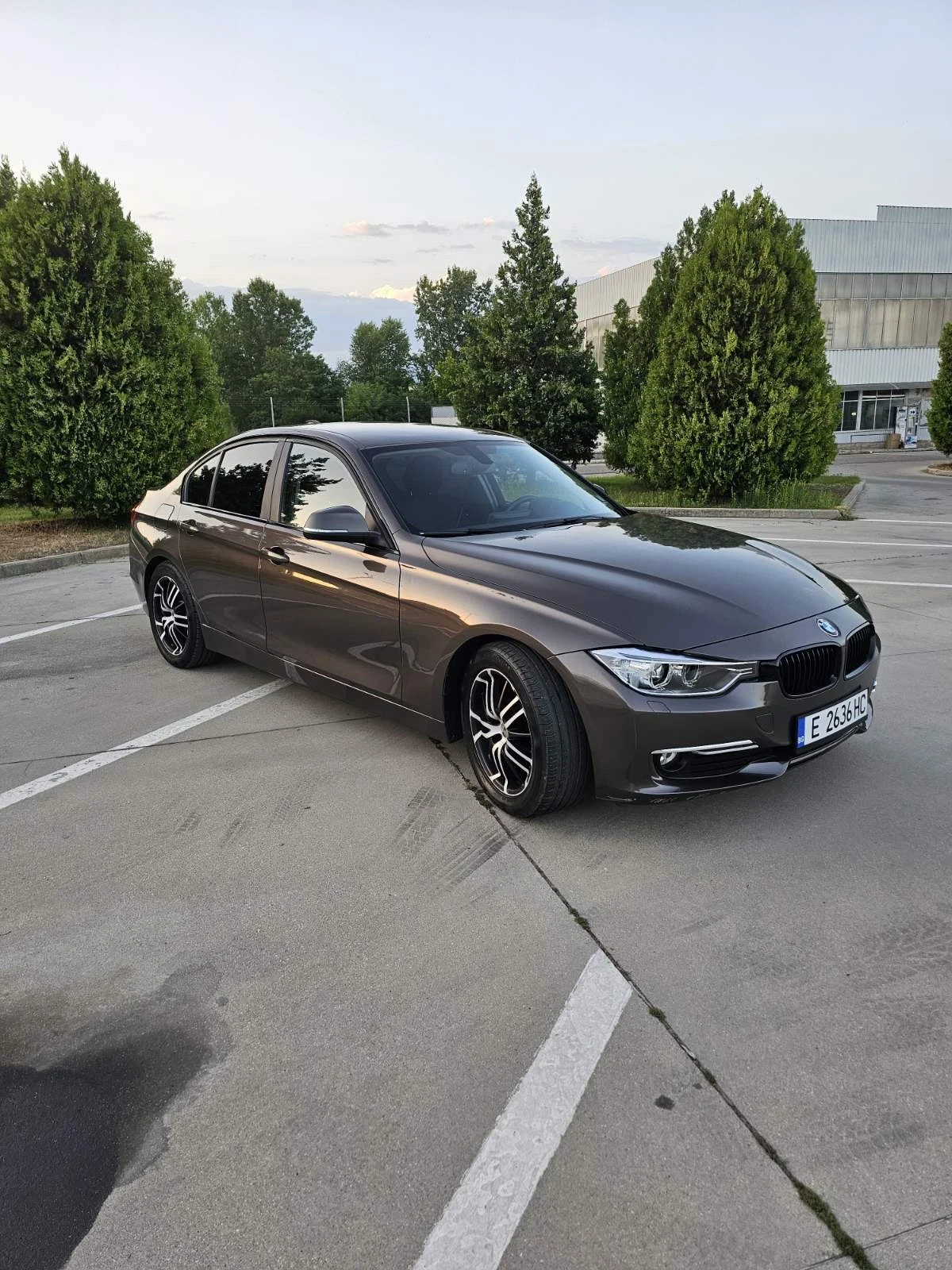 BMW 320 BMW 320 - изображение 3