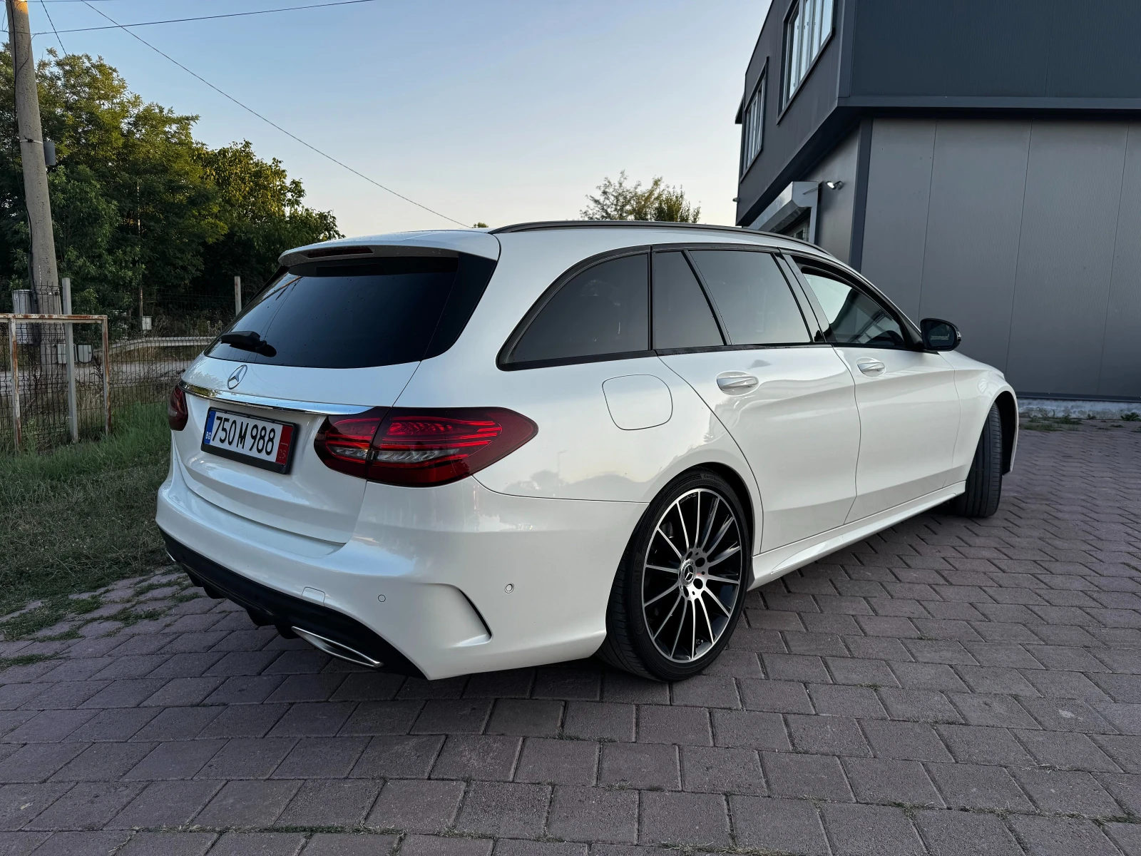 Mercedes-Benz C 200 AMG CarPlay 9G Virtual - изображение 4