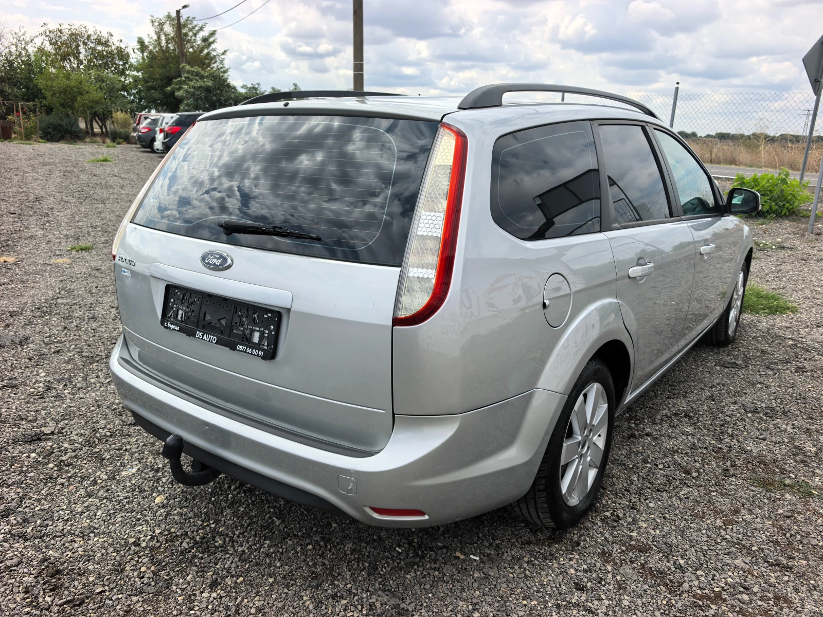 Ford Focus 2.0i Facelift - изображение 5