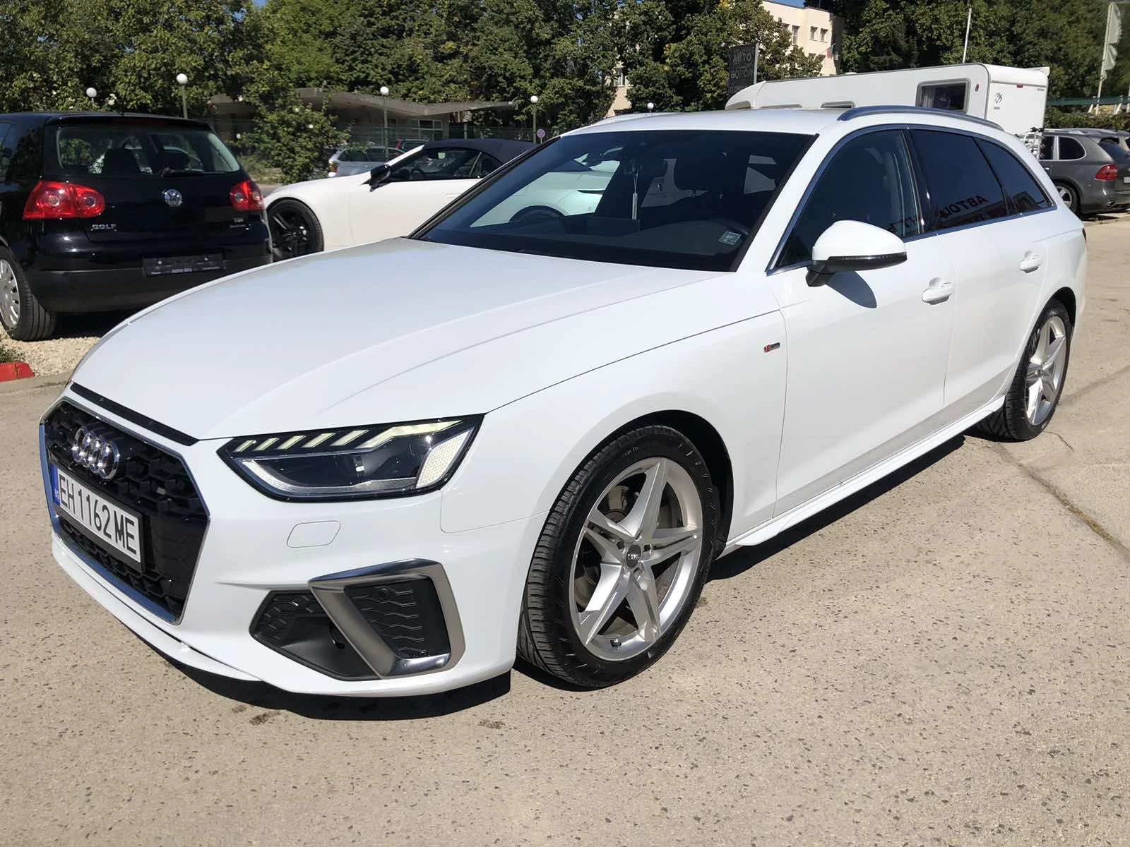 Audi A4 3+ S Line DGITAL MATRIX - изображение 3
