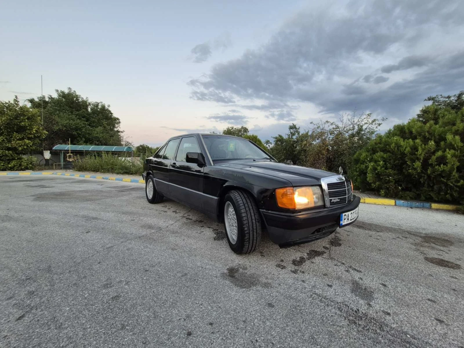 Mercedes-Benz 190  - изображение 10