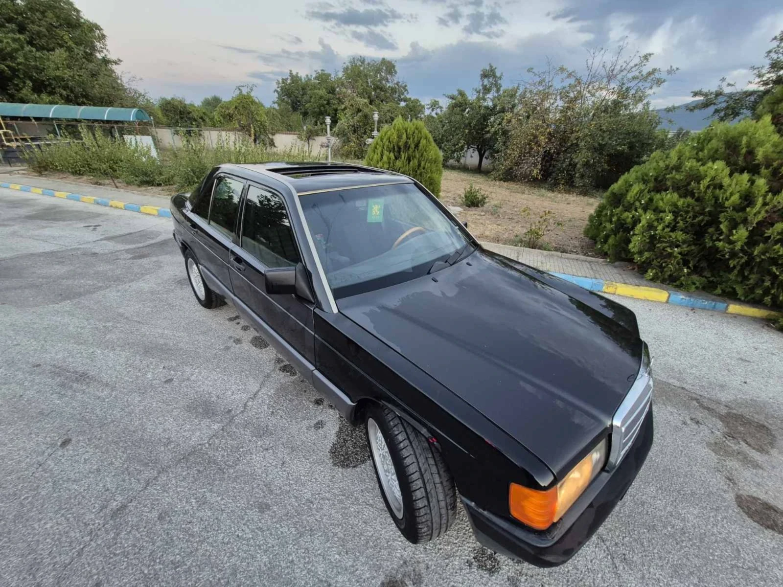 Mercedes-Benz 190  - изображение 5