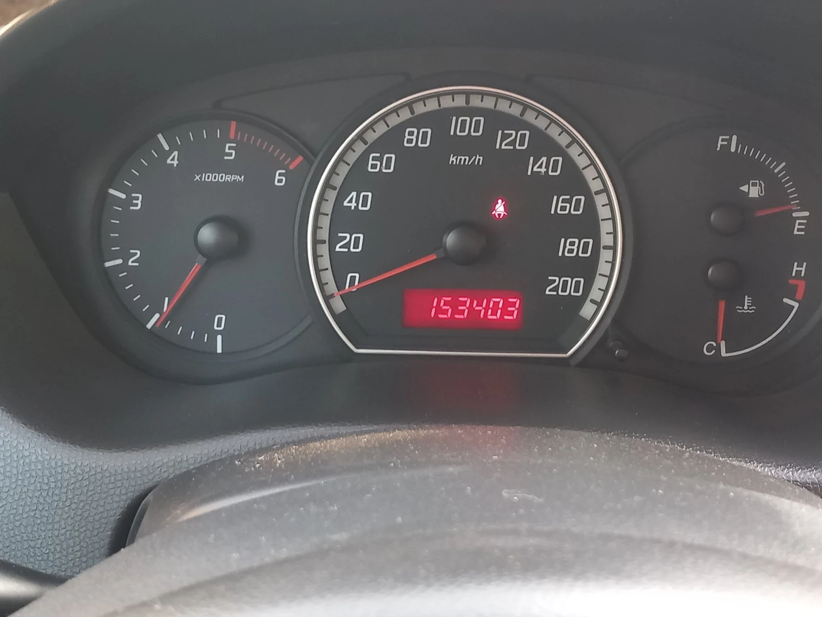 Suzuki Swift 1.3  - изображение 10