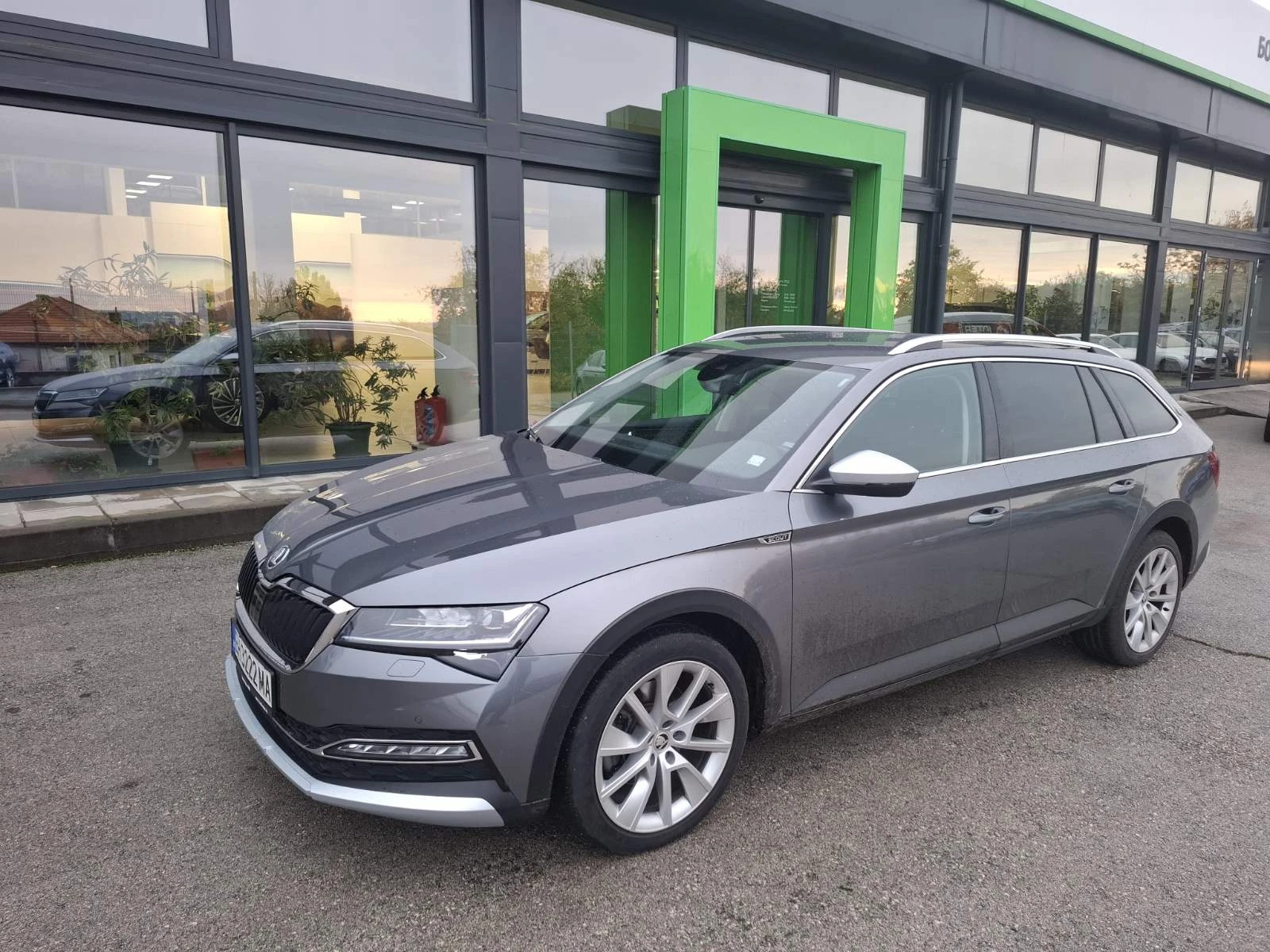 Skoda Superb SCOUT - изображение 3