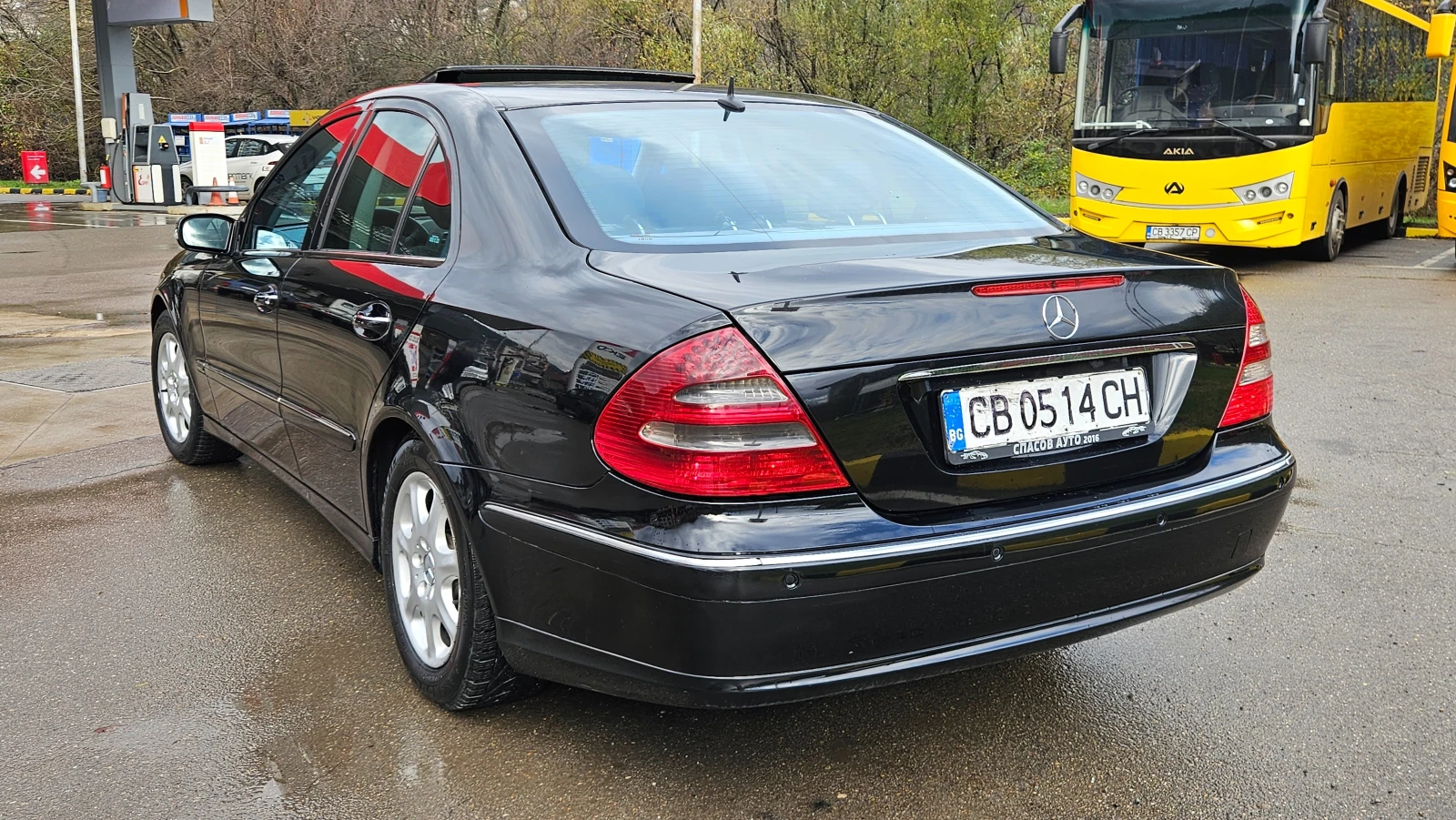 Mercedes-Benz E 320 CDI KOJA/NAVIGACIA/AVTOMAT - изображение 4