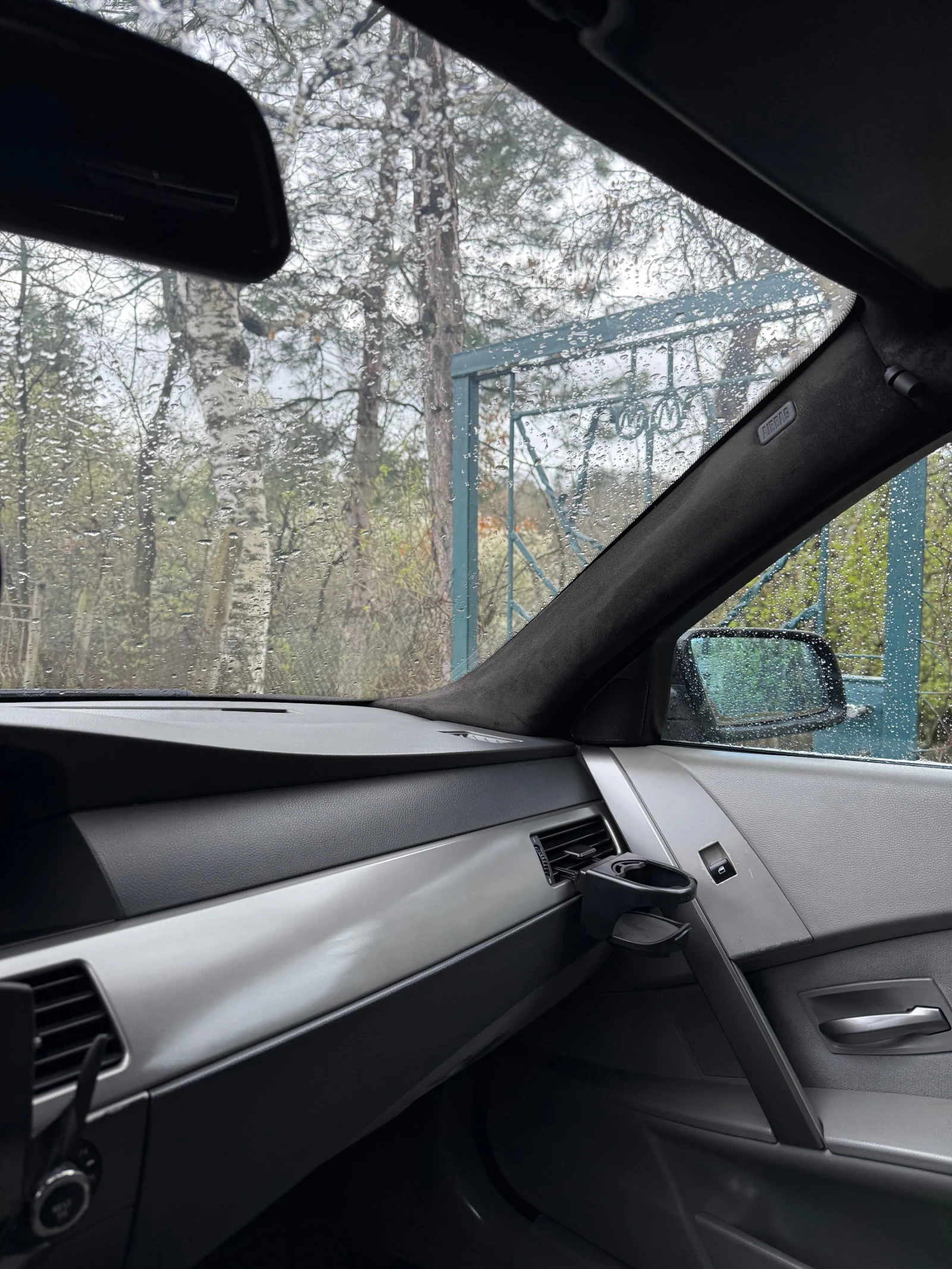 BMW 520  - изображение 7