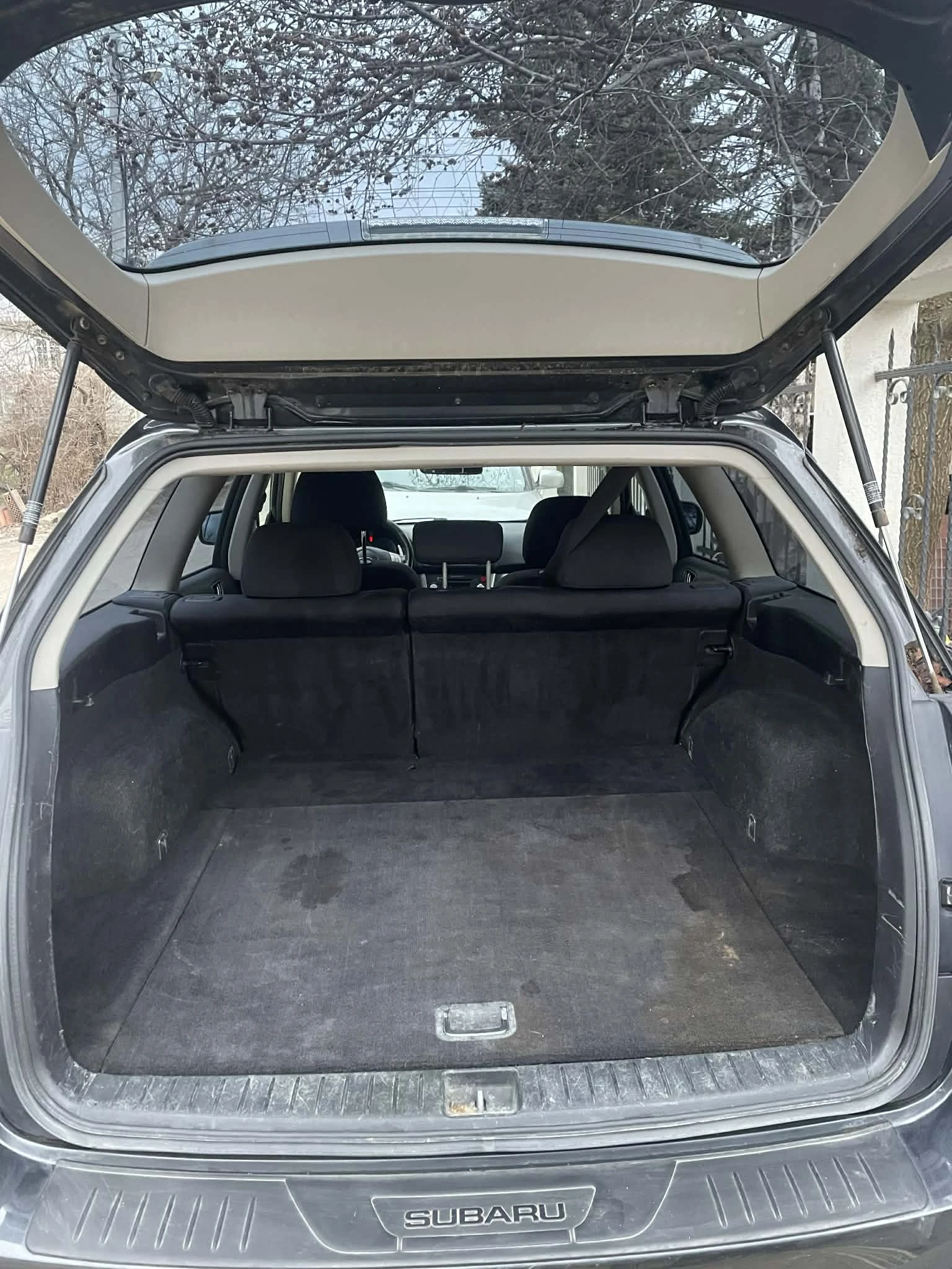 Subaru Outback, снимка 8 - Автомобили и джипове - 53964664