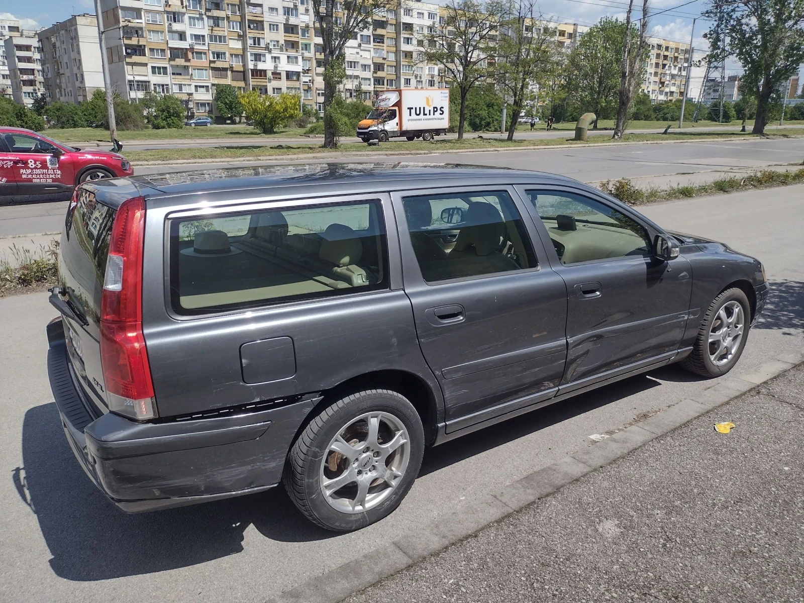 Volvo V70, снимка 5 - Автомобили и джипове - 54430936