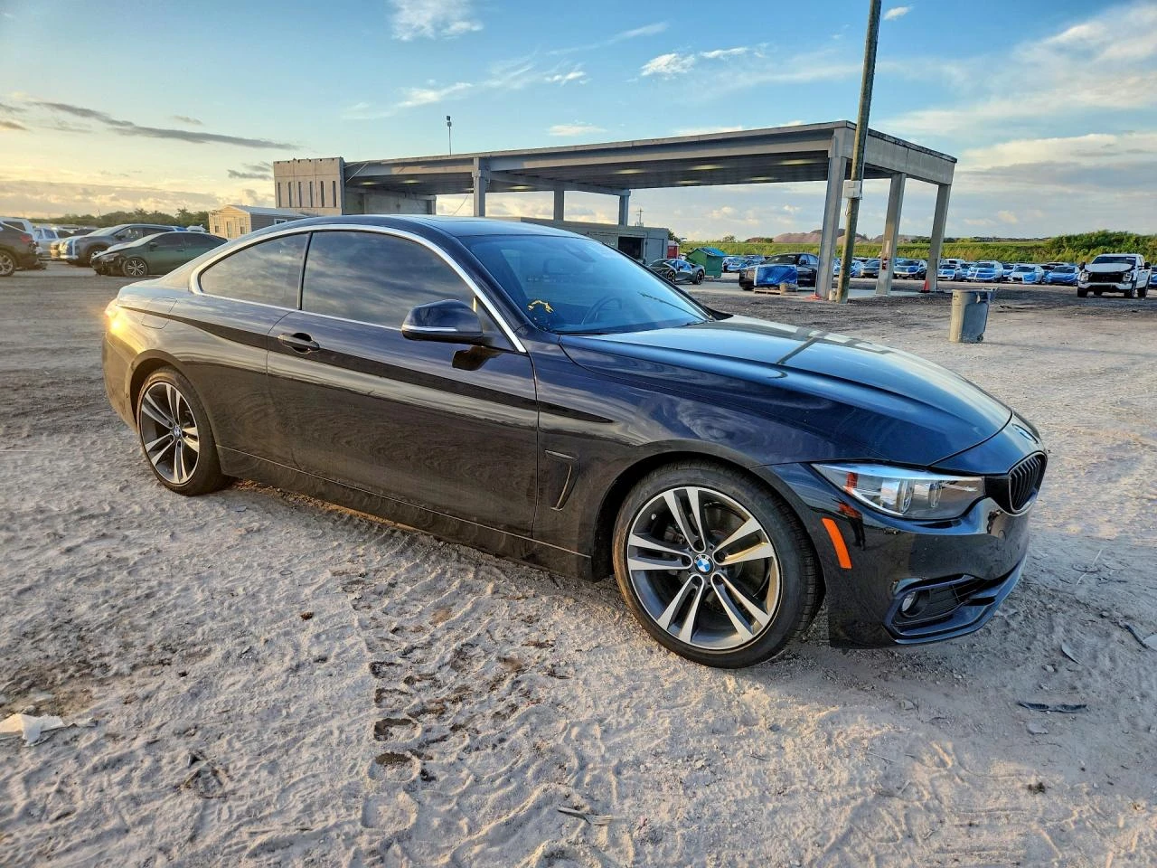 BMW 430 2.0* ЗАДНО* РЕАЛНИ КМ!, снимка 2 - Автомобили и джипове - 54511147