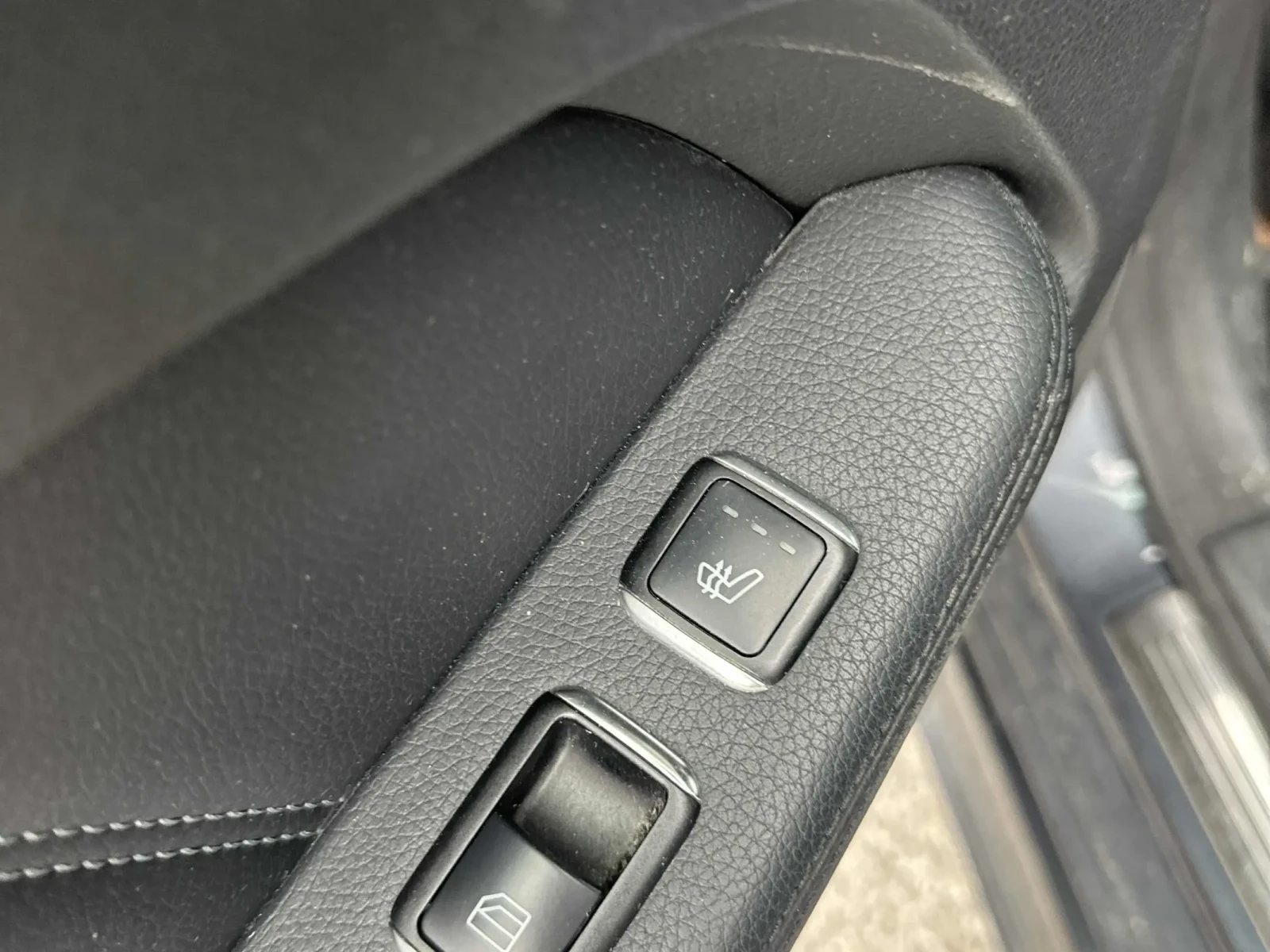 Mercedes-Benz E 350 2 ����� * �������� ��� * �������� * CARFAX | Mobile.bg � ����������� 12