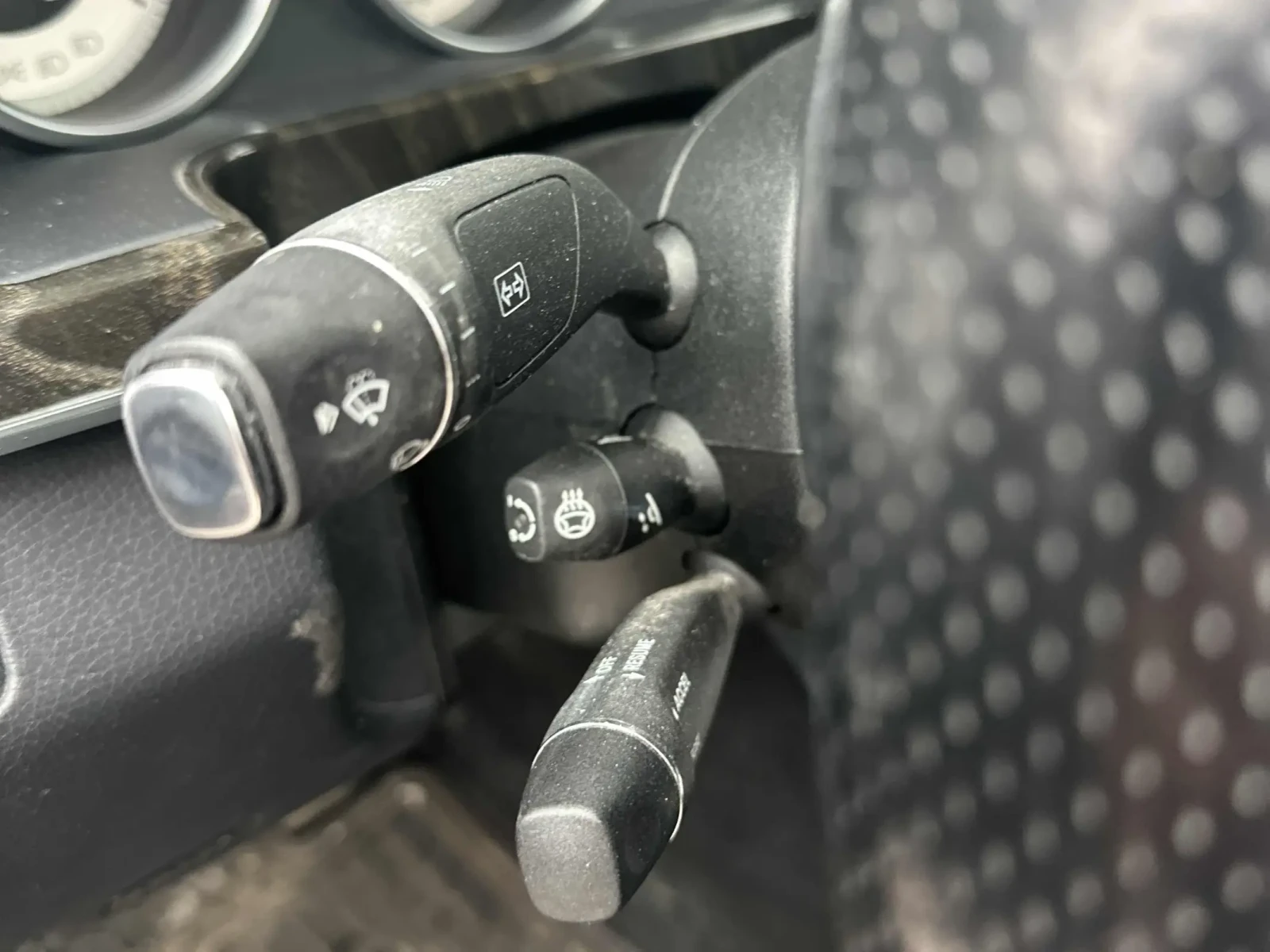 Mercedes-Benz E 350 2 ����� * �������� ��� * �������� * CARFAX | Mobile.bg � ����������� 11
