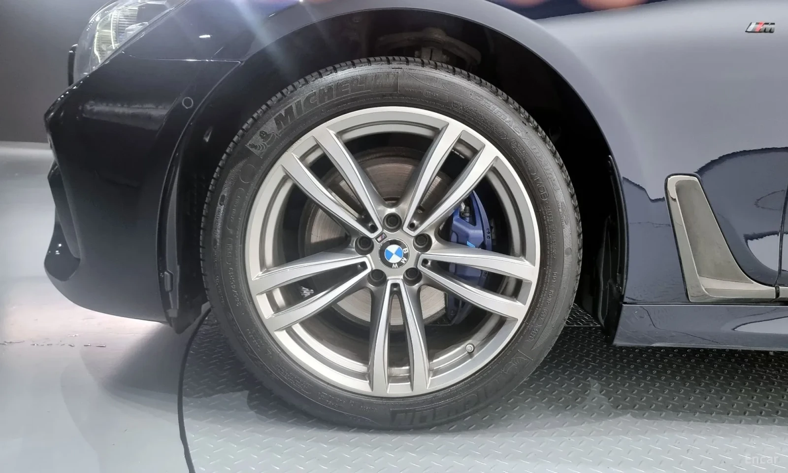 BMW 740 M-sport, снимка 5 - Автомобили и джипове - 55049020