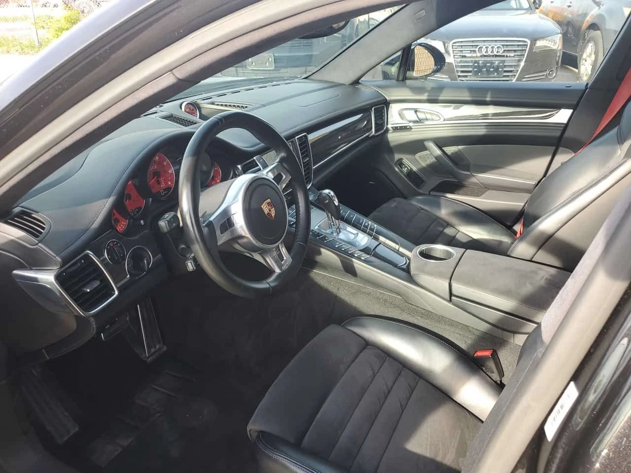 Porsche Panamera * GTS * CARFAX * ЦЕНА ДО БГ, снимка 5 - Автомобили и джипове - 55055657
