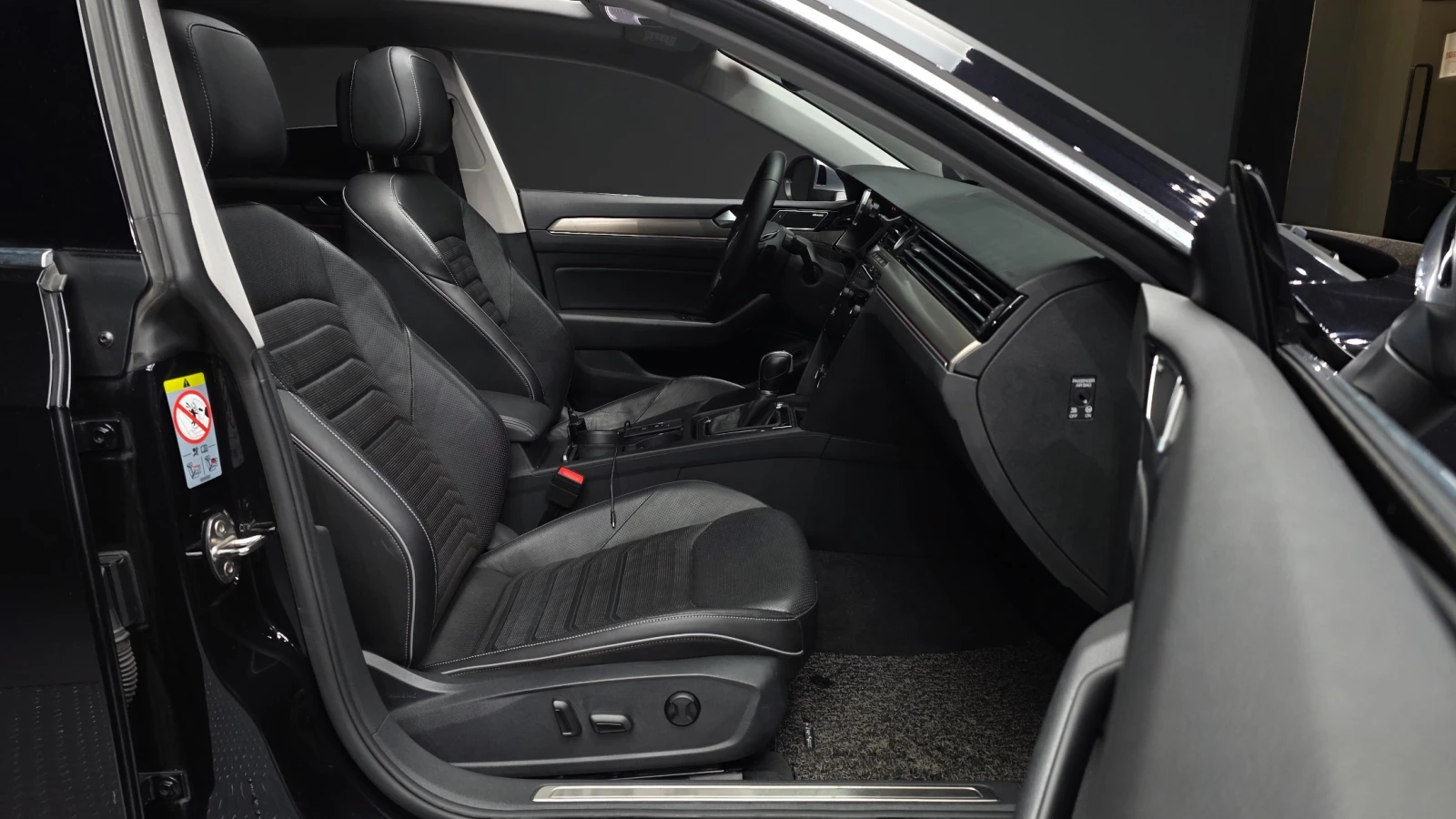 VW Arteon * ОБДУХ * ПРЕМИУМ АУДИО * 360 * FULL, снимка 10 - Автомобили и джипове - 55230030