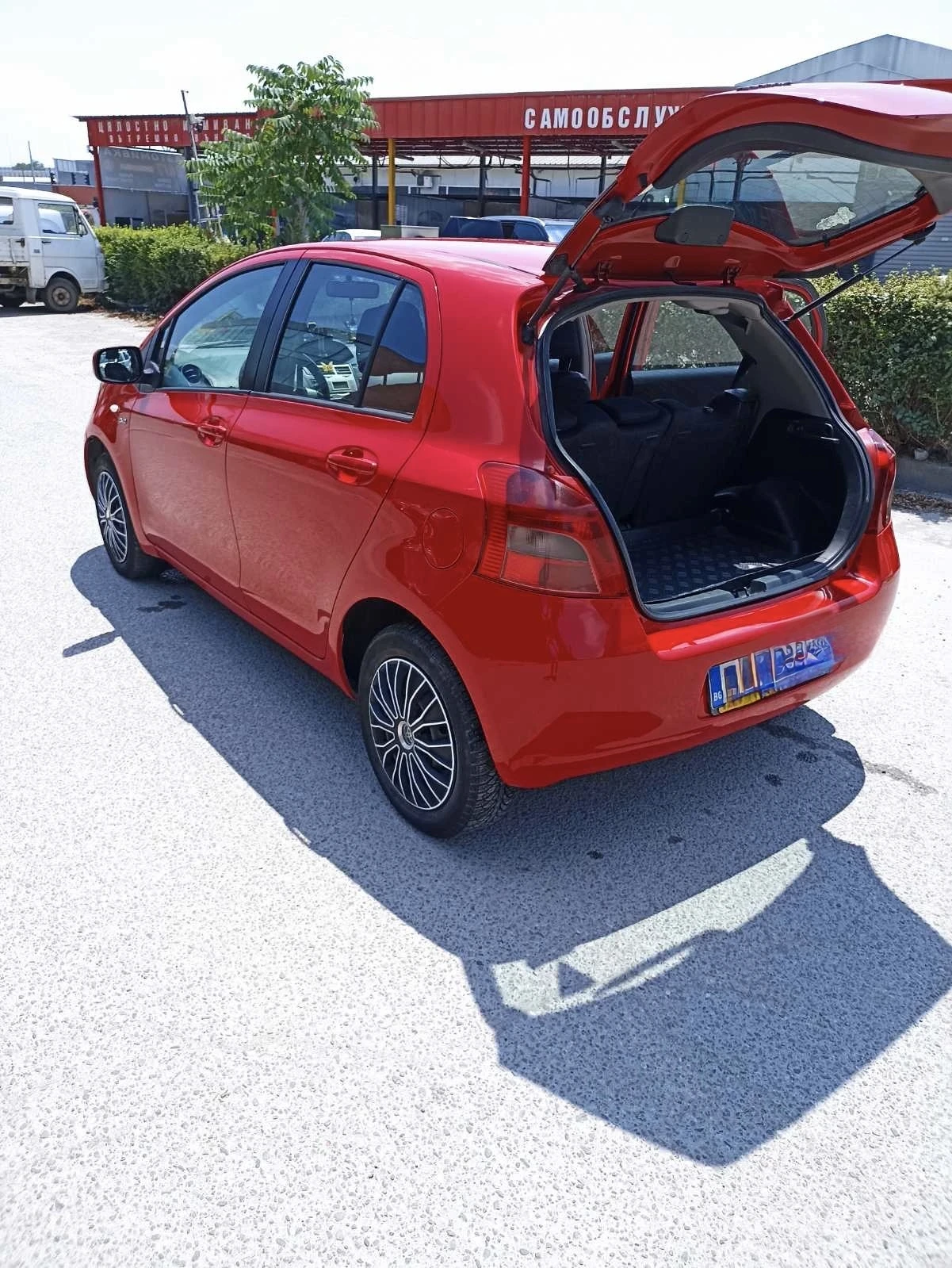 Toyota Yaris, снимка 7 - Автомобили и джипове - 55272747