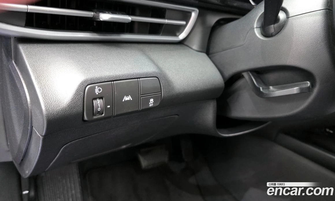 Hyundai Elantra 1.6 Modern, снимка 15 - Автомобили и джипове - 56155757