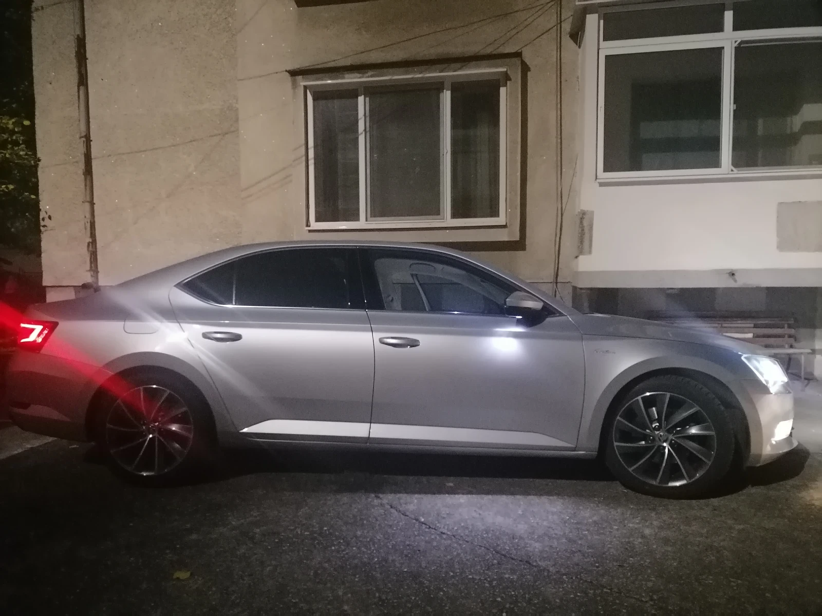 Skoda Superb 2.0 TDI 190hp 4x4 2018 L&K | Mobile.bg � ����������� 2
