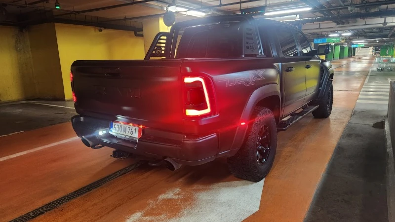 Dodge RAM 1500 TRX, снимка 4 - Автомобили и джипове - 46956522