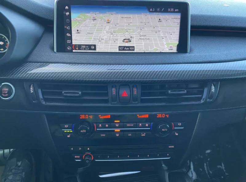 BMW X5 xDrive35i M-PACK/HARMAN KARDON/CAMERA/KEYLESS, снимка 12 - Автомобили и джипове - 53083202