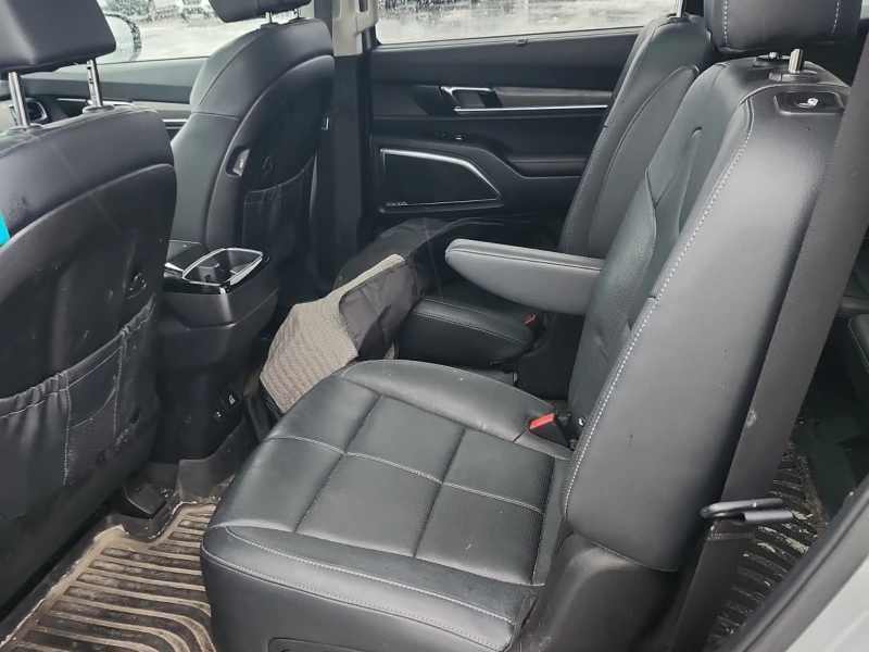 Kia Telluride SX * CARFAX* ОПЦИЯ ЗА ФИНАНСИРАНЕ* , снимка 11 - Автомобили и джипове - 53163995