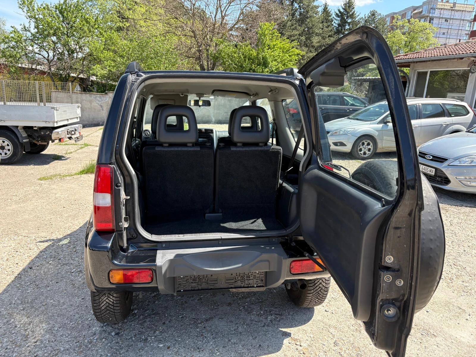 Suzuki Jimny 1.3i 87hp 4х4 Италия | Mobile.bg — изображение 12