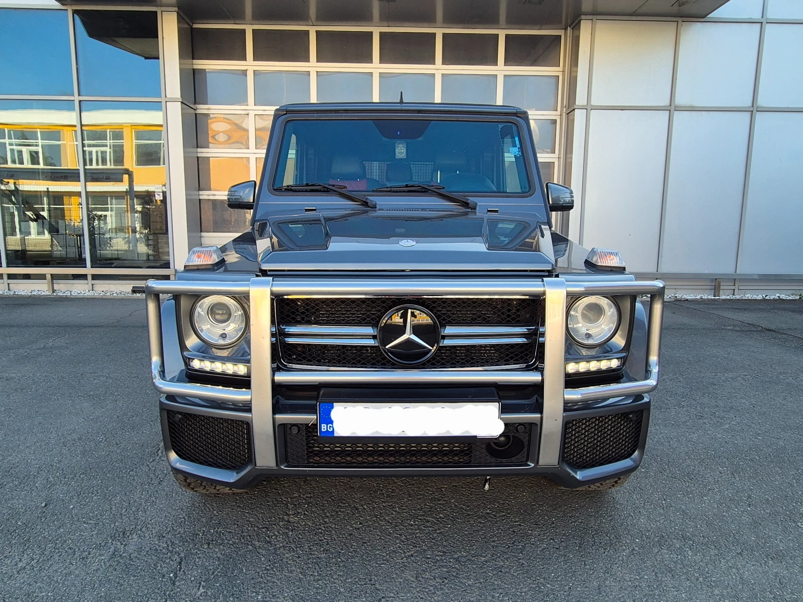 Mercedes-Benz G 63 AMG NAVI* DVD* 3xTV* DESIGNO* DISTRONIC* KARBON* FULL - изображение 2