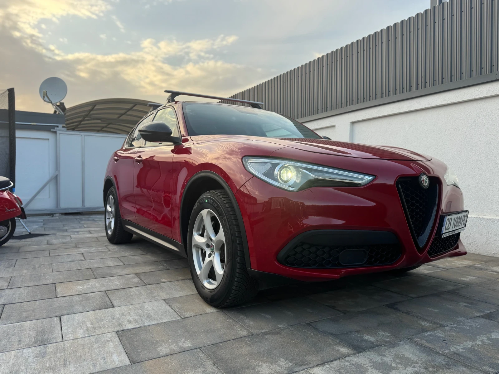 Alfa Romeo Stelvio  - изображение 2