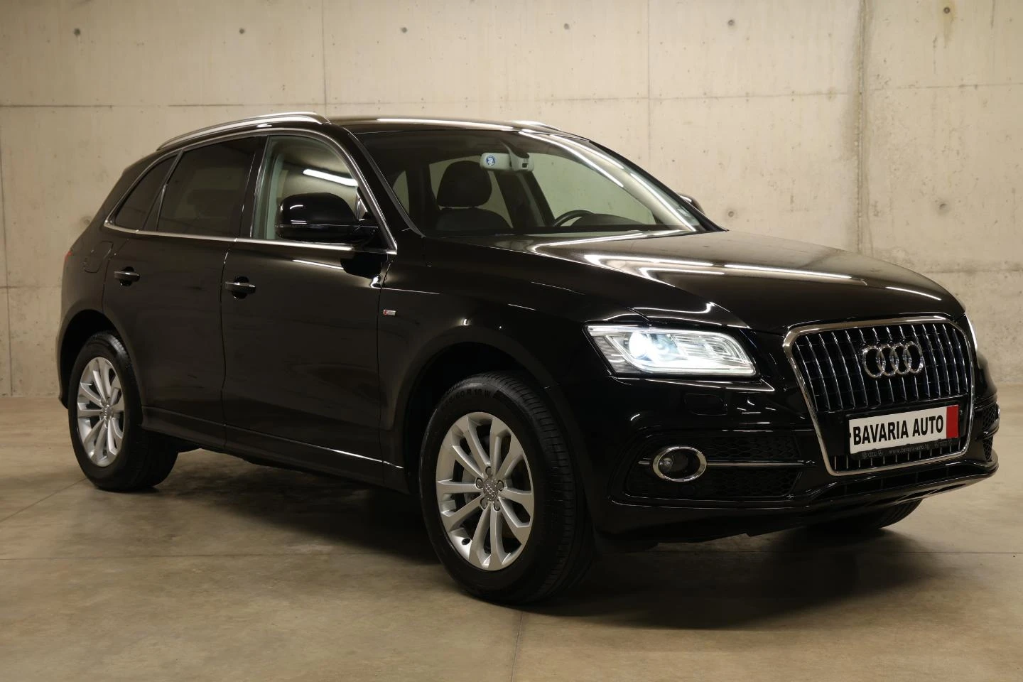 Audi Q5 2.0 TDI Quattro S Line - изображение 4