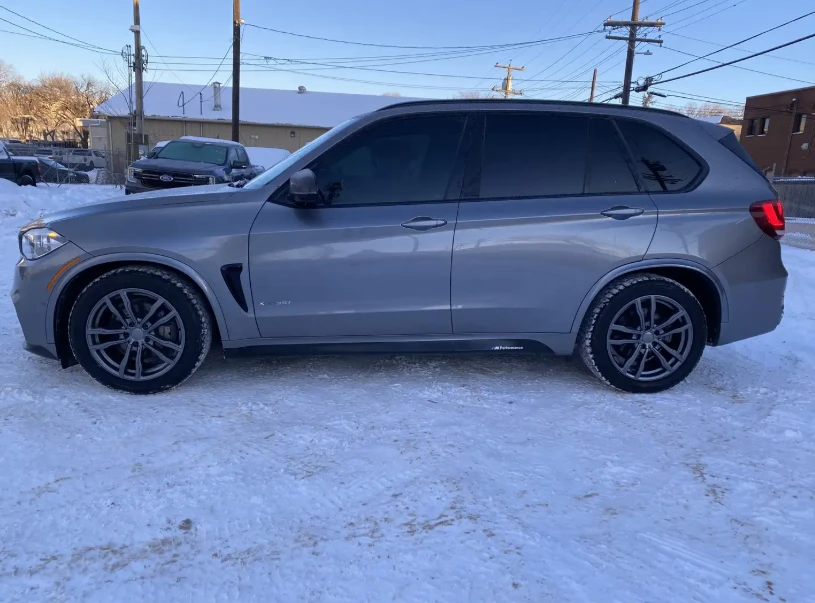 BMW X5 xDrive35i M-PACK/HARMAN KARDON/CAMERA/KEYLESS - изображение 4