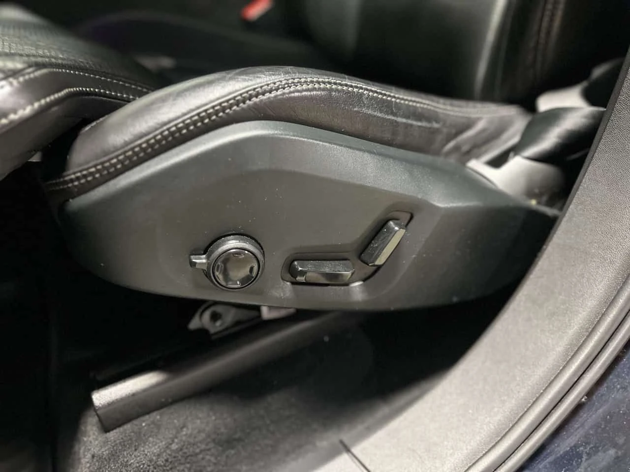 Volvo Xc90 * SV34 Premier Plus/SV43 Inscription * CARFAX * �� | Mobile.bg � ����������� 14