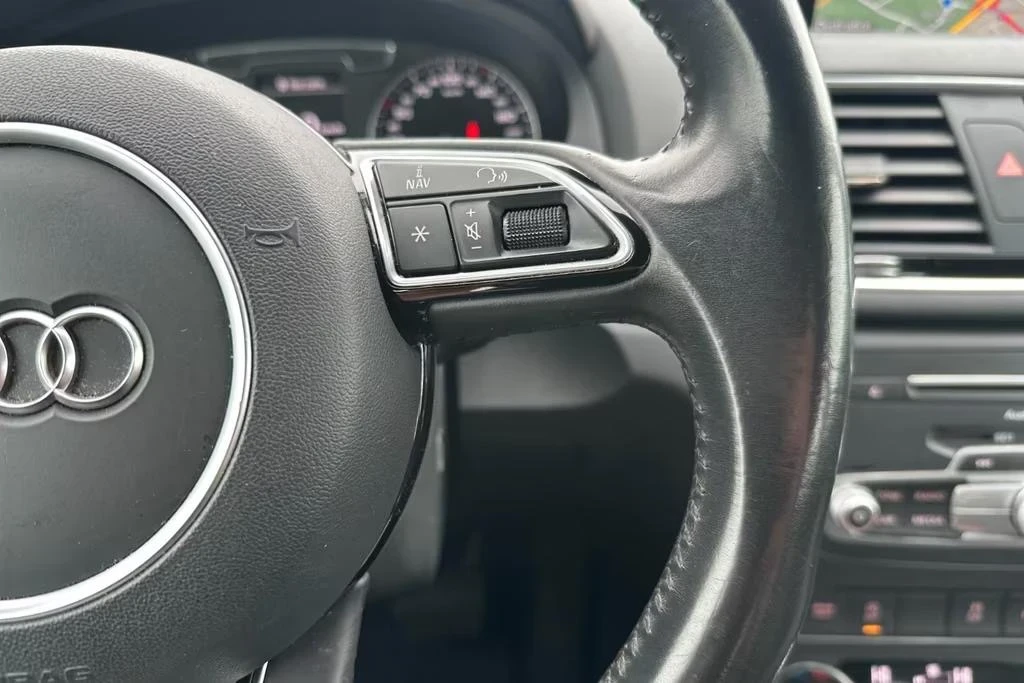 Audi Q3 2.0 TDI DSG Quattro, снимка 6 - Автомобили и джипове - 54320876